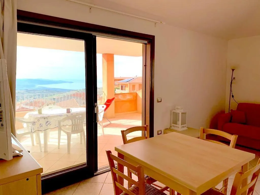 Casa Smeralda - Piscina E Vista Sul Mare! Trinità dʼAgultu Apartment